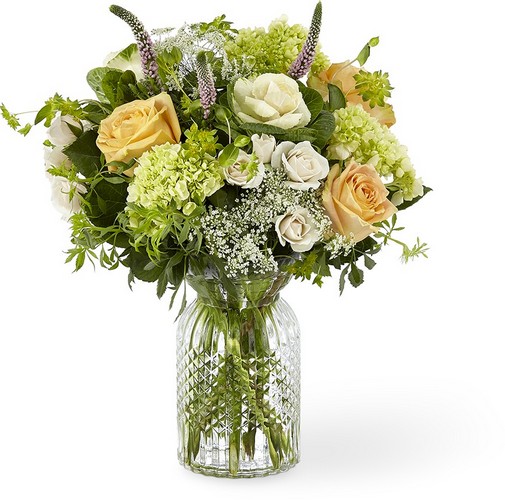 The FTD Sweet Amor Bouquet